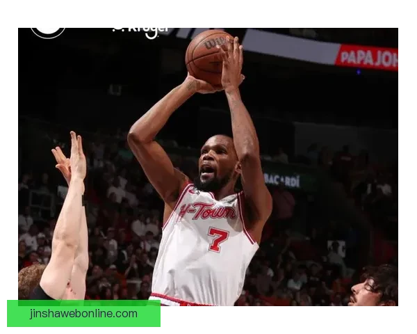 杜兰特力挺谢泼德阿门锁定首发后场 乌度卡称探花秀正成长为核心