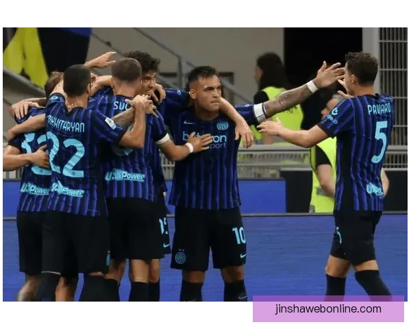 国米球迷齐声助力巴斯托尼 勇敢面对挑战兄弟同在助力前行